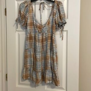 ✨NWOT show me your mumu dress✨